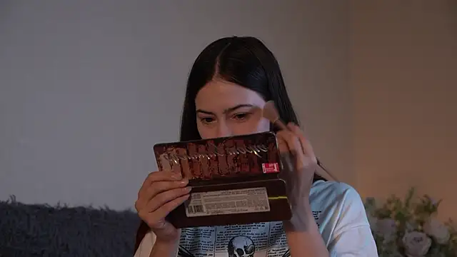 ywixos online show from 18, 9, 2025