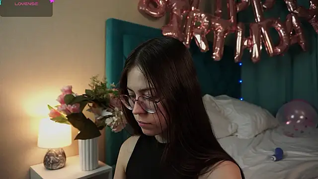 Snapshot of ywixos chatting on 26, 2, 2026 ywixos online show from 26, 2, 2026