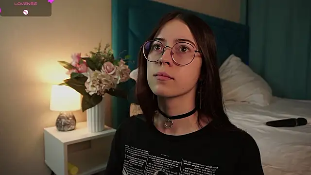 Snapshot of ywixos chatting on 15, 2, 2026 ywixos online show from 15, 2, 2026