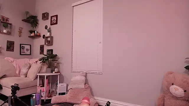 Lexibby69 online show from 6, 5, 2026