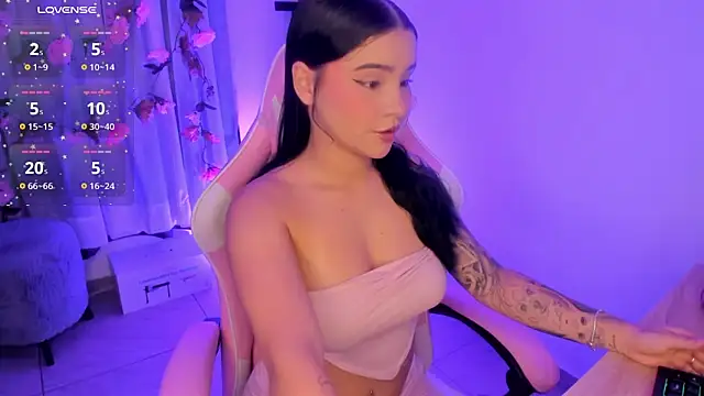 megara x  online show from 13, 5, 2026