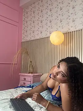 loraineRioss online show from 5, 2, 2026