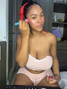 Mia sweet80 online show from 12, 11, 2025