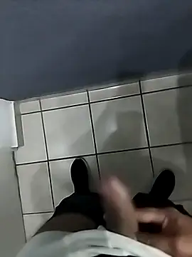 Leofj007 online show from 3, 11, 2025