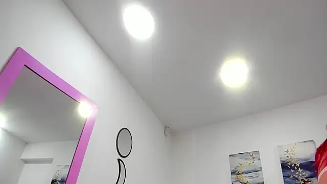 Maddy Mills online show from 6, 5, 2026