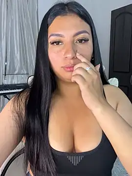 Issa Santana online show from 27, 6, 2026