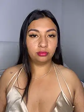 Issa Santana online show from 12, 2, 2026