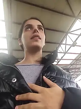 Snapshot of SweetMelodyZ chatting on 23, 11, 2025 SweetMelodyZ online show from 23, 11, 2025