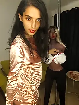 Snapshot of SweetMelodyZ chatting on 25, 11, 2025 SweetMelodyZ online show from 25, 11, 2025