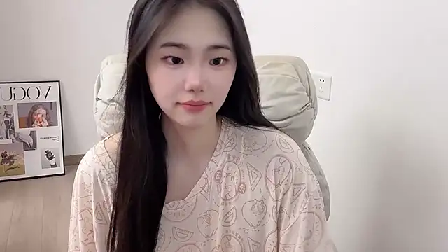 Snapshot of suki-1 chatting on 14, 7, 2026 suki-1 online show from 14, 7, 2026