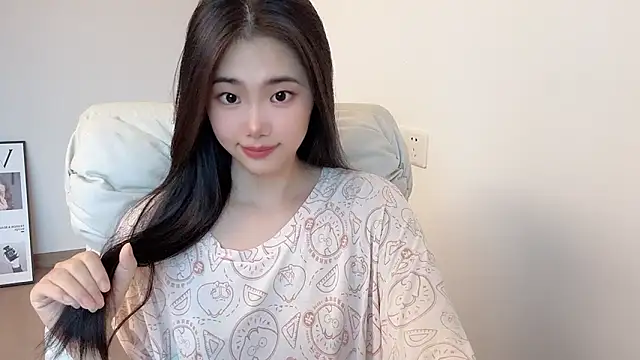 Snapshot of suki-1 chatting on 14, 6, 2026 suki-1 online show from 14, 6, 2026
