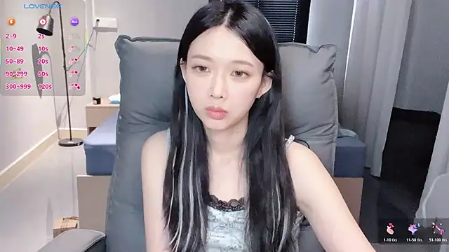 NiNi-baby520 online show from 26, 10, 2025