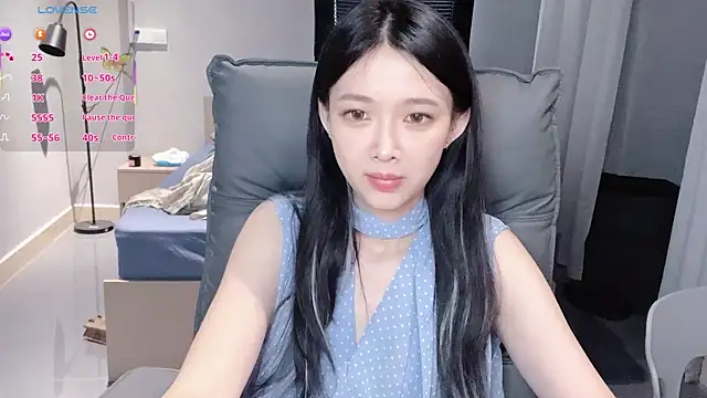 NiNi-baby520 online show from 1, 11, 2025