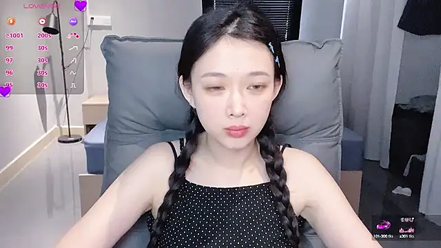 NiNi-baby520 online show from 15, 9, 2025