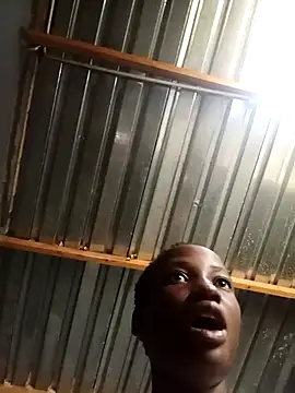 melaninbaebyy online show from 19, 4, 2026