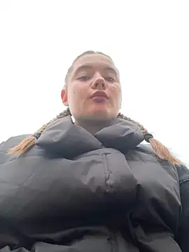 StephanieMur online show from 25, 9, 2025