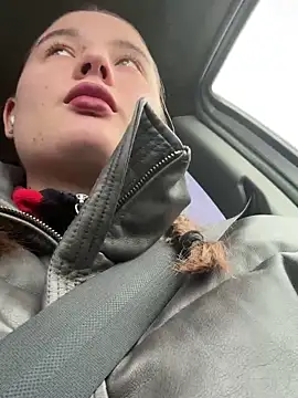 StephanieMur online show from 12, 11, 2025