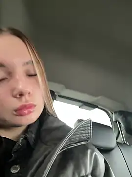 StephanieMur online show from 21, 11, 2025