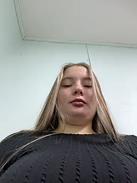 StephanieMur online show from 13, 1, 2026