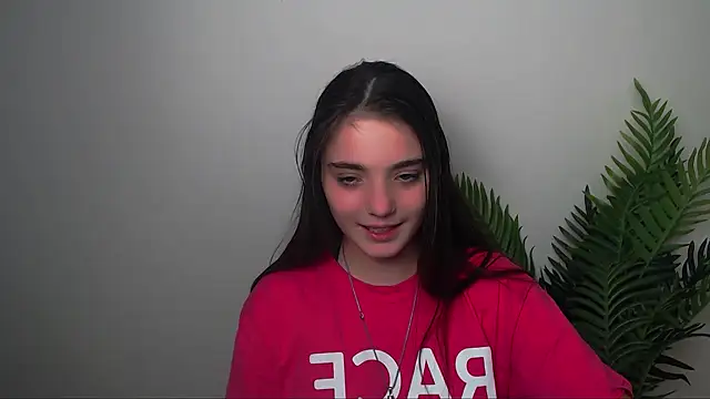 Snapshot of Sun_Shine__ chatting on 17, 9, 2025 Sun Shine online show from 17, 9, 2025