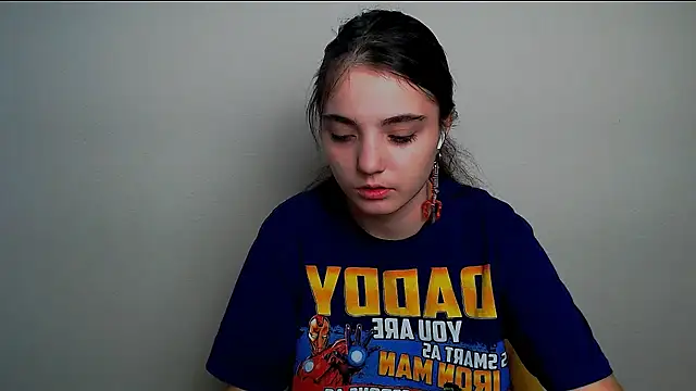 Snapshot of Sun_Shine__ chatting on 19, 10, 2025 Sun Shine online show from 19, 10, 2025