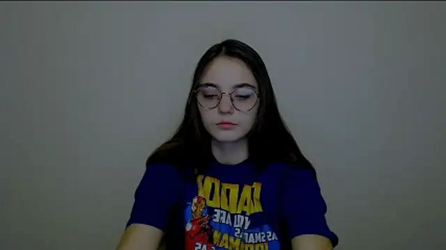 Snapshot of Sun_Shine__ chatting on 9, 11, 2025 Sun Shine online show from 9, 11, 2025