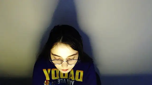 Snapshot of Sun_Shine__ chatting on 27, 11, 2025 Sun Shine online show from 27, 11, 2025