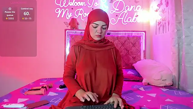 Snapshot of Dana-Alabi chatting on 24, 2, 2026 Dana-Alabi online show from 24, 2, 2026