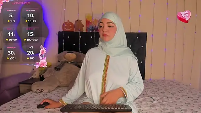 Snapshot of Dana-Alabi chatting on 12, 2, 2026 Dana-Alabi online show from 12, 2, 2026