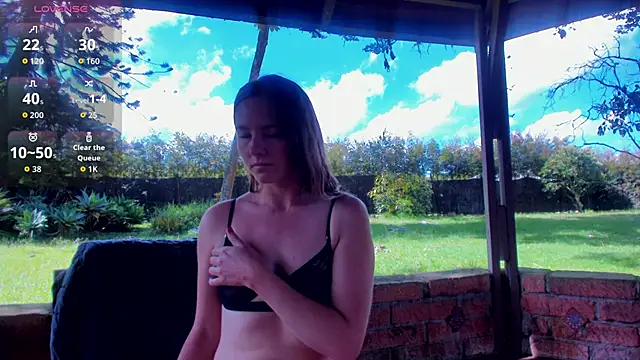 Angiehuston1 online show from 9, 10, 2025