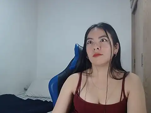 Snapshot of EloiseJun chatting on 30, 9, 2025 EloiseJun online show from 30, 9, 2025