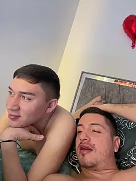 Snapshot of leosexboy_ chatting on 3, 3, 2026 leosexboy online show from 3, 3, 2026