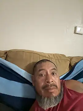 Snapshot of julio_p chatting on 17, 10, 2025 julio p online show from 17, 10, 2025