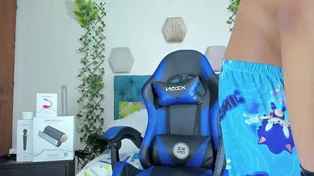  taylor black online show from 17, 10, 2025