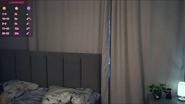 VeronaBench online show from 3, 12, 2025