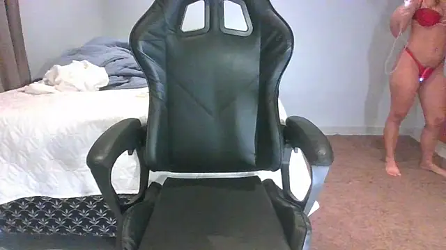 Mayalorenz online show from 27, 11, 2025