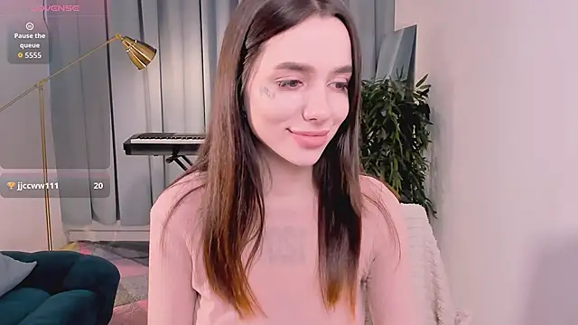 Snapshot of shuggybaby chatting on 21, 9, 2025 shuggybaby online show from 21, 9, 2025