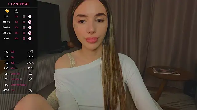 Snapshot of shuggybaby chatting on 21, 6, 2026 shuggybaby online show from 21, 6, 2026