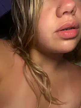 MissCat  online show from 19, 10, 2025