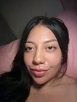 MissCat  online show from 9, 4, 2026