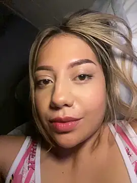 MissCat  online show from 10, 10, 2025