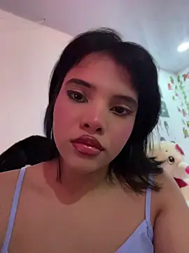 Snapshot of Ada_sienn chatting on 25, 6, 2026 Ada sienn online show from 25, 6, 2026