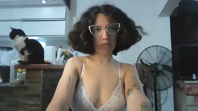 loliporomero online show from 26, 10, 2025