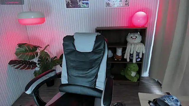 kattusauruss online show from 11, 9, 2025