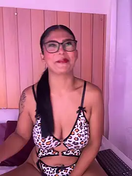 daphnevans online show from 18, 10, 2025