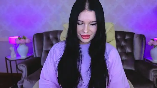 Neyla Charm online show from 22, 11, 2025