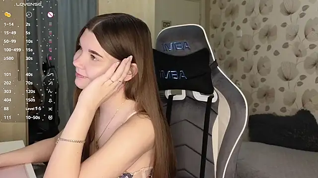  cute ice online show from 29, 4, 2026