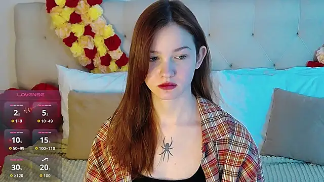 Snapshot of MichelleRoux chatting on 15, 2, 2026 MichelleRoux online show from 15, 2, 2026