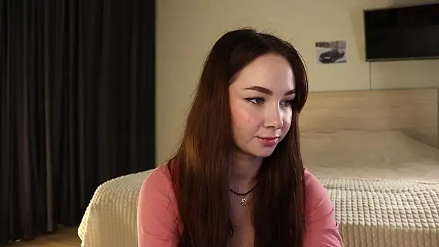 NessaDay online show from 6, 3, 2026