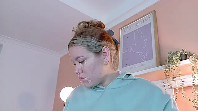 BelaMiller  online show from 8, 10, 2025